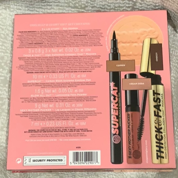 Soap and Glory Makeup - Picture 3 of 4